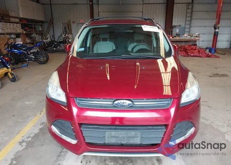 2016 Ford Escape Se из США, поврежденный, VIN 1FMCU9G9XGUB84937